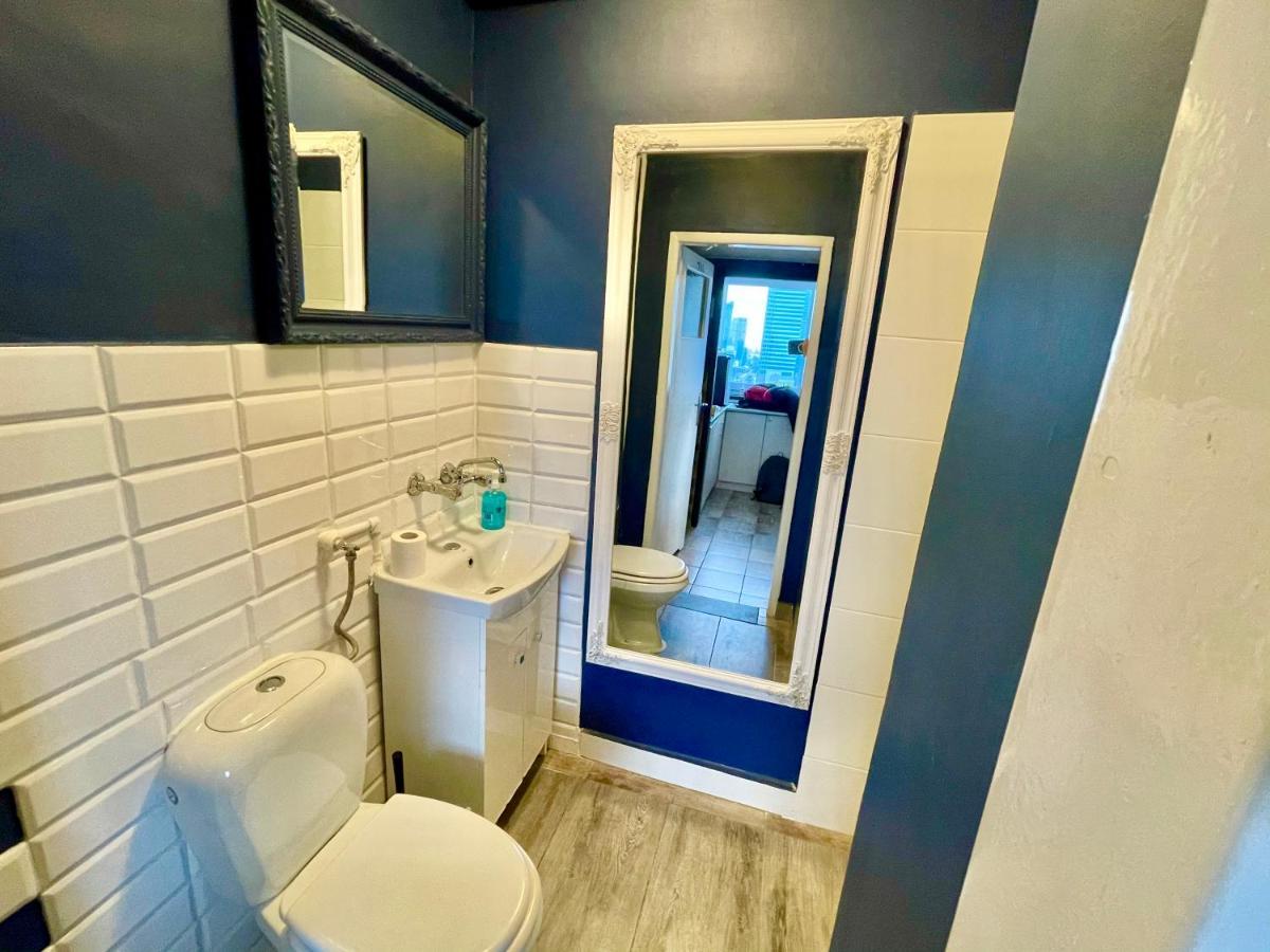 Super Apartament Blue Scisle Centrum Dwie Linie Metra Netflix Wifi 300 Mbs Panorama Miasta 바르샤바 외부 사진
